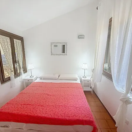 度假居 Porto Luna 1 By Interhome *